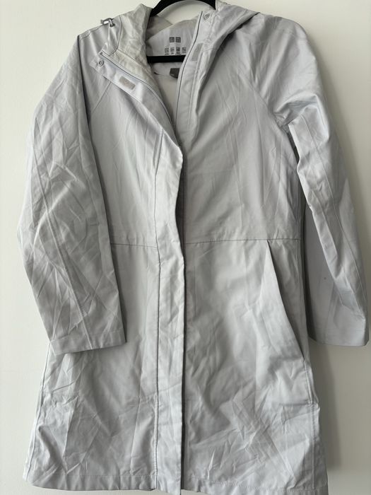 Дъждобран uniqlo М