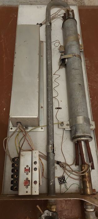 Трифазен Проточен бойлер 6/10 кв.