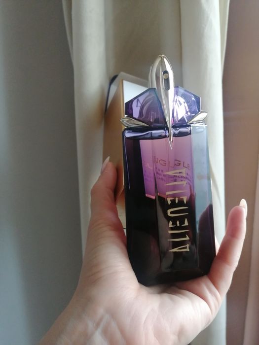 Оригинален парфюм Alien