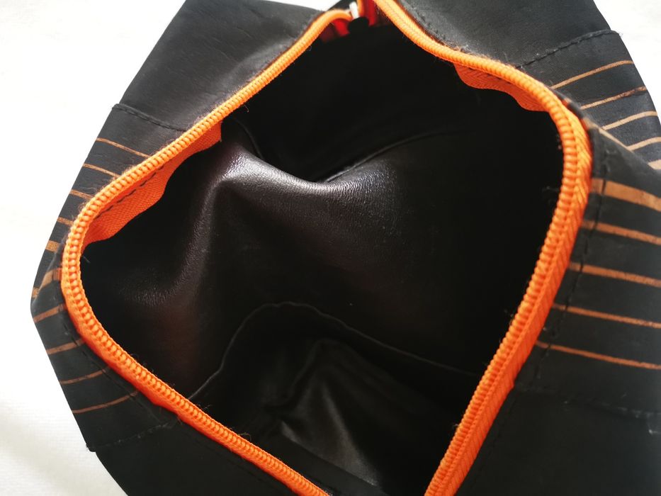 Borseta barbati neagra, produs nou, 2 modele