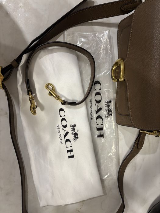 Нова Чанта COACH