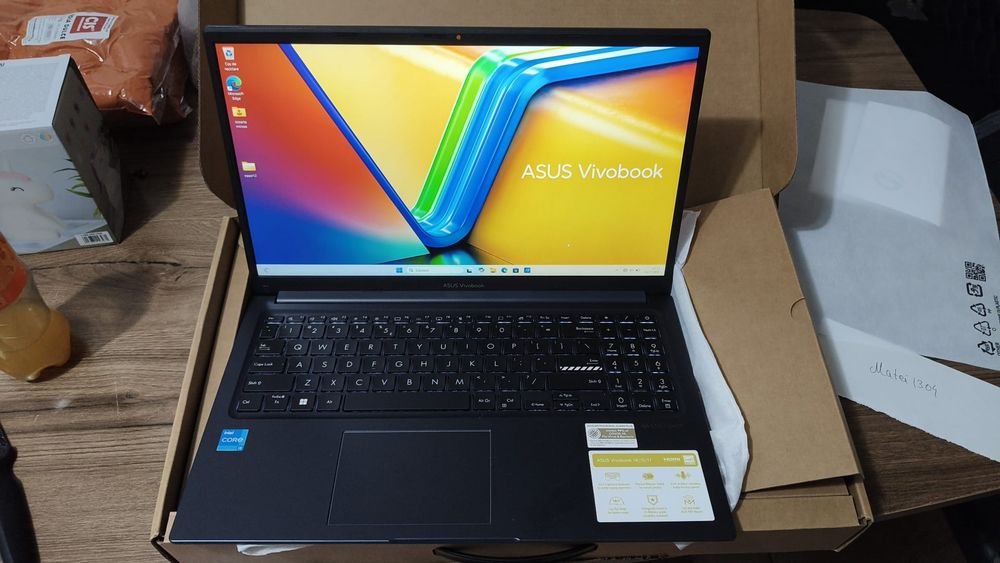 Leptop asus vivobook
