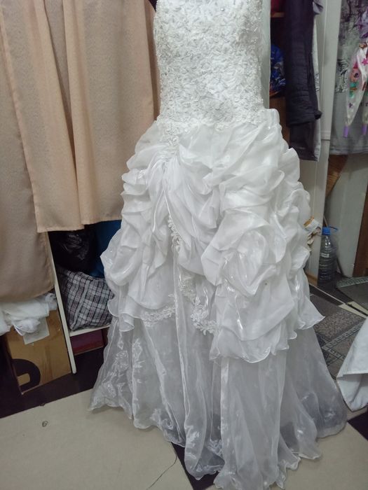 Платье свадебное размер 48