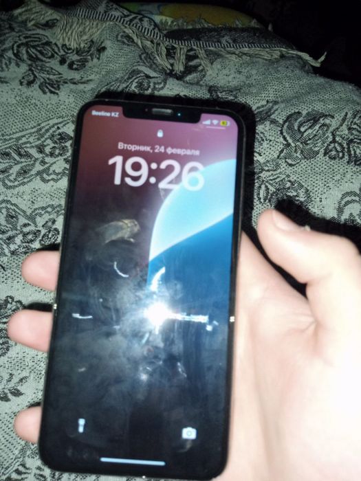 Продам IPhone Xs Max
