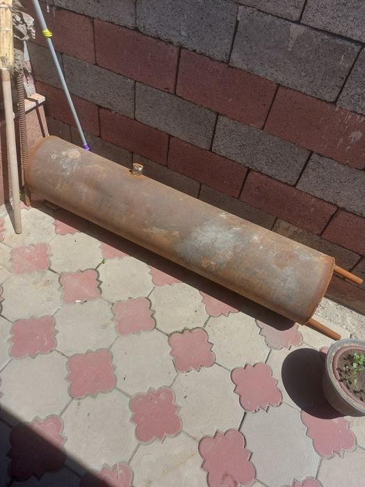Продам ёмкость чистый использовался  для воды