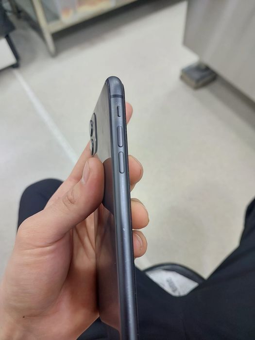 iphone11 продажа либо обмен