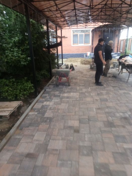 Укладка брусчатки