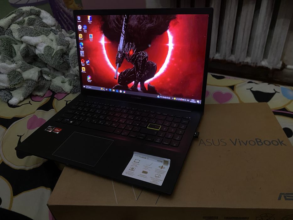 ASUS vivobook15 обмен есть на айфон не ниже 15го