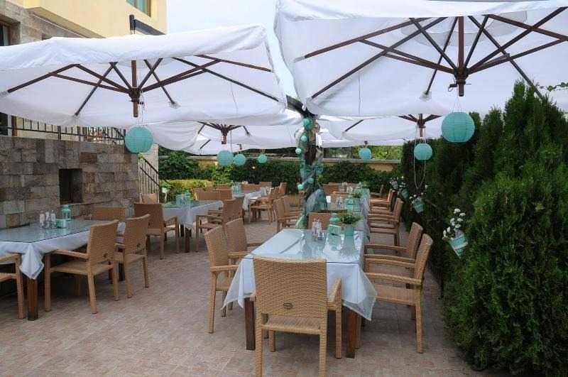 Продава се Хотел в Приморско - 1200 кв.м за 484 €/кв.м - Снимка #6