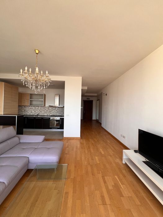 Apartament central, premium, cu vedere laterala la Bega