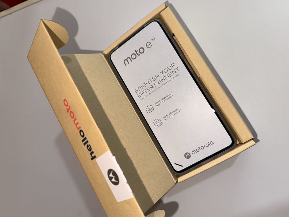 Продам новый смартфон