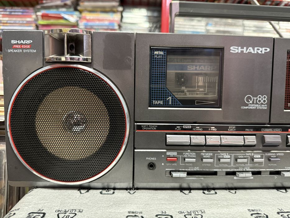 Sharp QT88 ZD магнитола