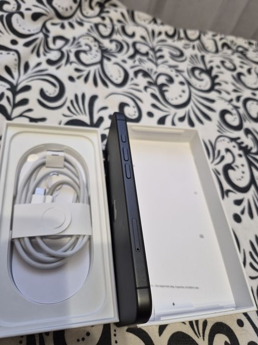 IPhone 17 (256) чёрный