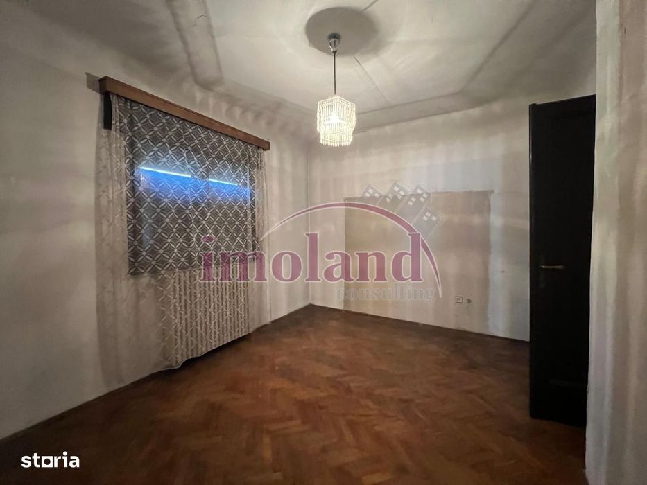 Casa S+P+1+M - Parcul Carol