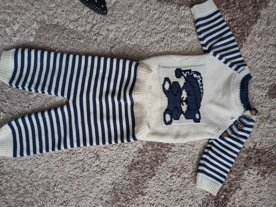 Продам детские вещи