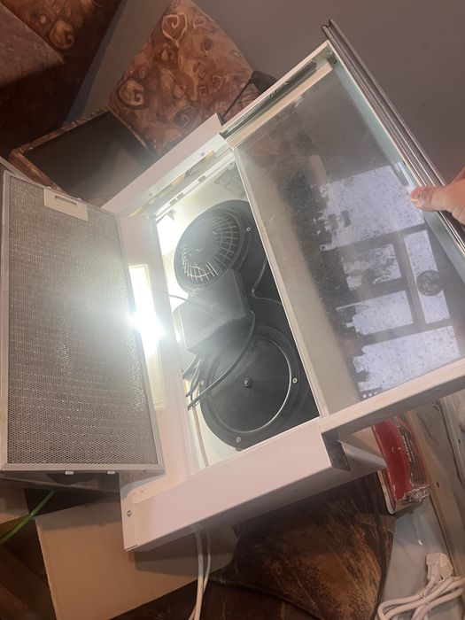 Индукционни котлони и аспиратор