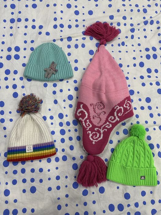 Шапка для девучек 2-3 годика