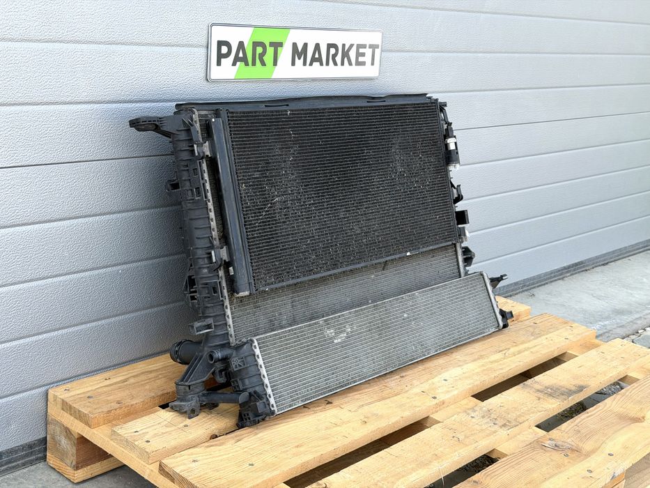 Радиатори и вентилатори Комплект AUDI A6 A7 3.0TFSI 4H0121003L 8K0121251H 4G0260401A 8K0145804B