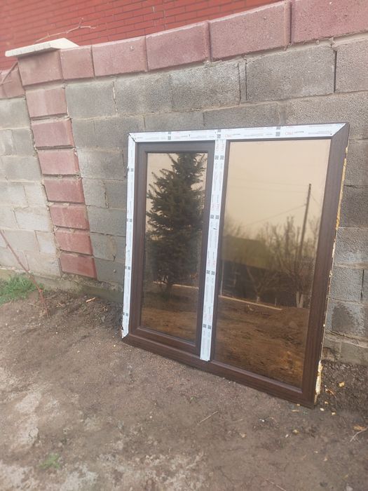Продам почти новое пластиковое окно