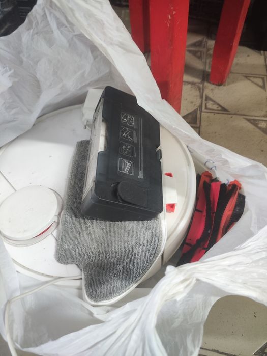 робот пылесос mop p