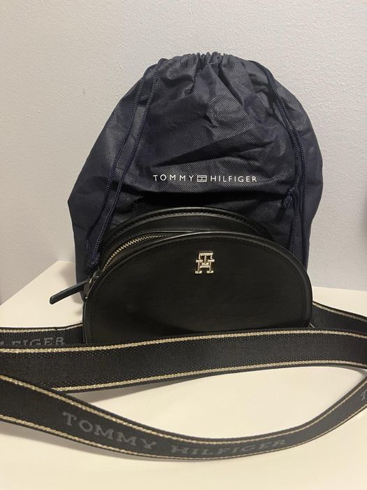 Дамска Чанта Tommy Hillfiger
