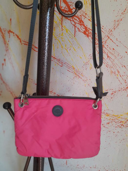 Дамска розова чанта през рамо Aita