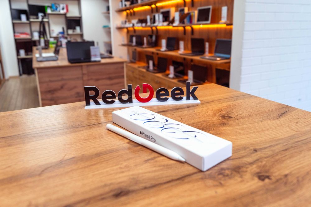 Apple Pencil Pro Рассрочка  Магазин Red Geek