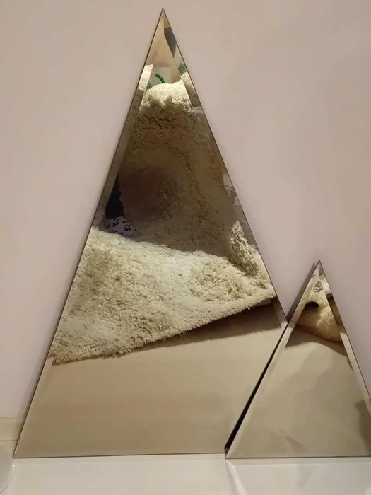 Триъгълни огледала