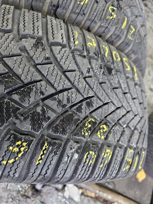 215 60 16 m+s bridgestone