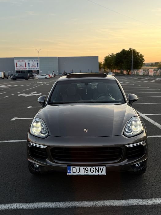 Porsche Cayenne Impecabil