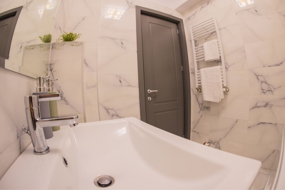 Cazare in Regim Hotelier ap 1-2 cam Iasi Centru Palas