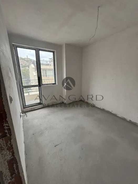 Продава се Двустаен апартамент в Пловдив, Център - 69 кв.м за 2174 €/кв.м - Снимка #1