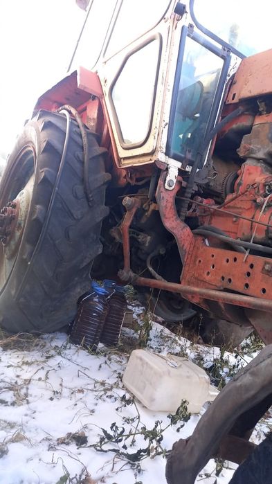 Продам ЮМЗ  на ходу