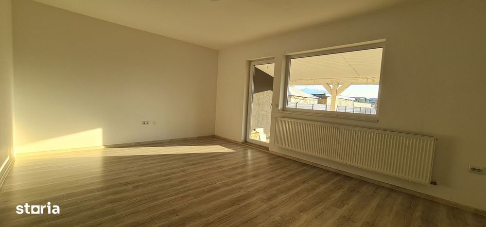 De inchiriat casa 4 camere bucatarie mobilata utilata Izvor