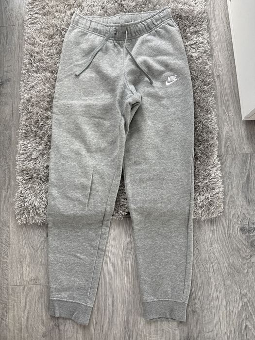 Оригинално долнище Nike