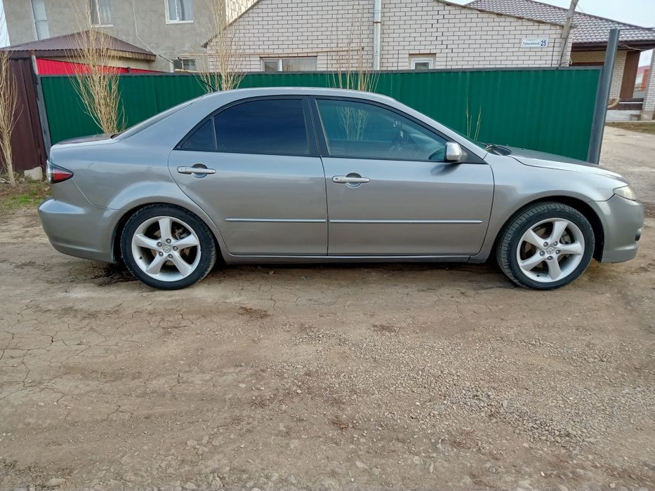 Автомобиль Мазда 6 рестайлинг.