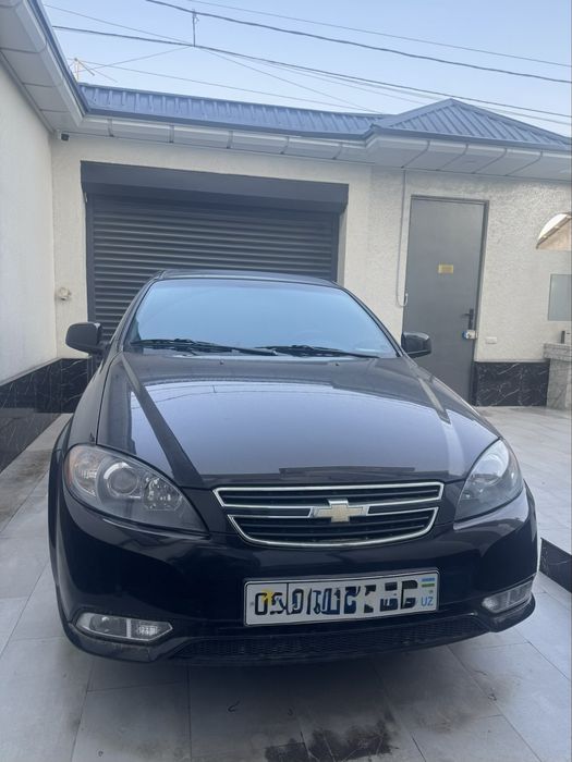 жентра 23 года сам покупал с салона в идиальном состояние.