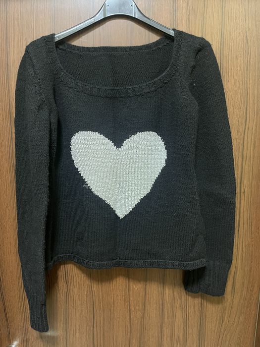 Дамски блузи и пуловери