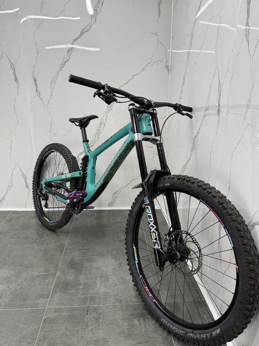 Велосипед за спускане Propain Rage CF 2020 L 27.5