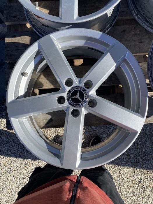 17 цола 5 х 112 мм Мерцедес , Mercedes C , A , B , GLA , GLB , V