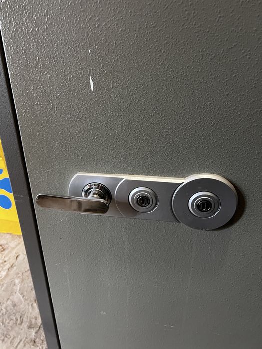 Сейф для ломбарда и офиса