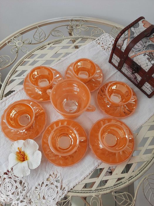 Винтидж сервиз за кафе Anchor Hocking Fire King USA