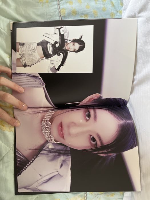 Альбом с ITZY новый