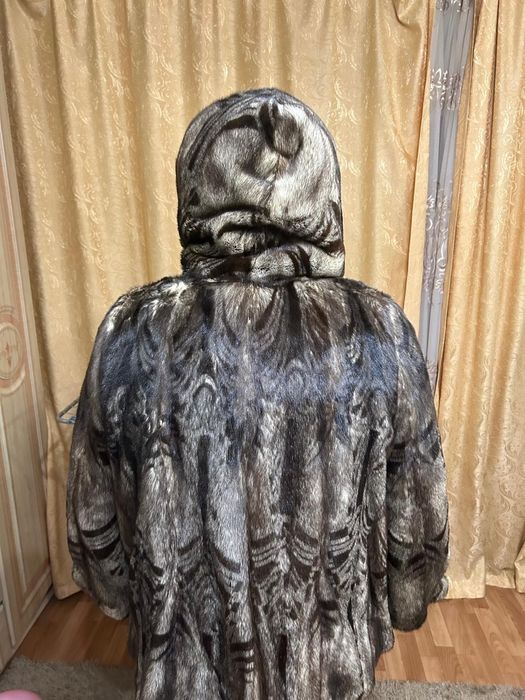 Продам шубу норковую