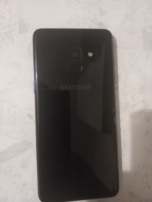 Samsung galaxy A8
