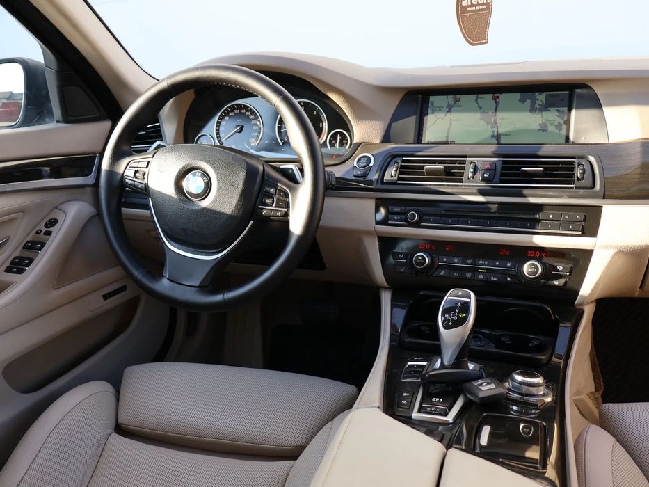 BMW Seria 5 2012 — imagine 5
