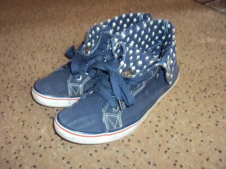 Джинсовые вещи на 11-13 лет.