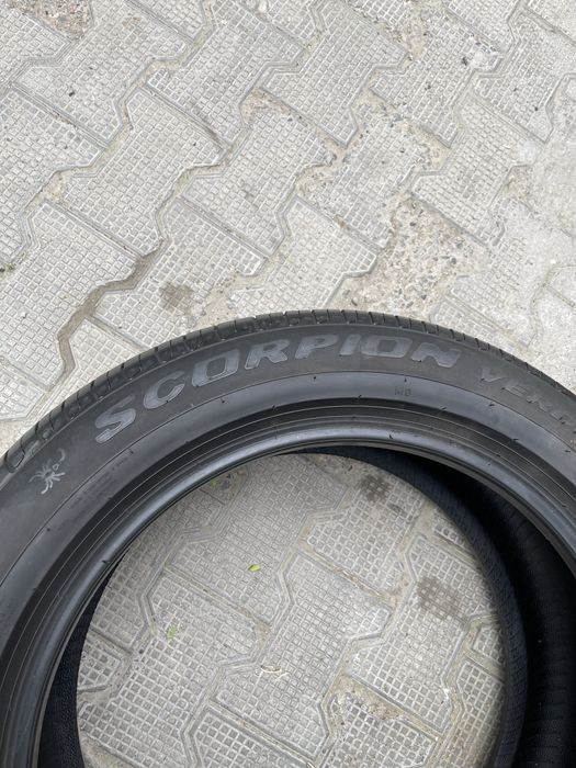 Pirelli 255/50R19