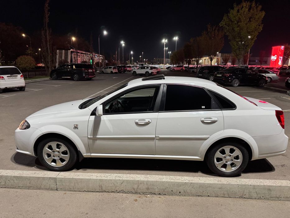 Продаю Chevrolet Gentra