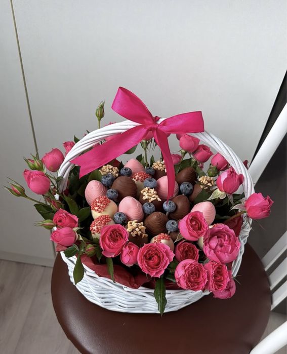 Клубника в шоколаде Алматы